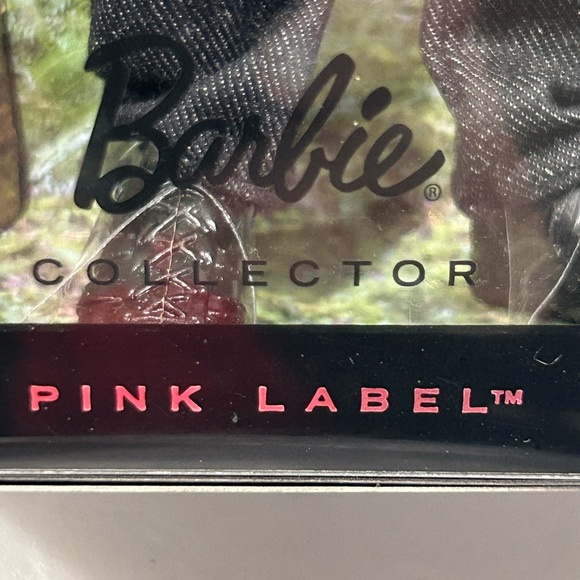 BARBIE Pink Label ~ Edward TWILIGHT Collectible Doll Mint in Box! - Picture 11 of 15